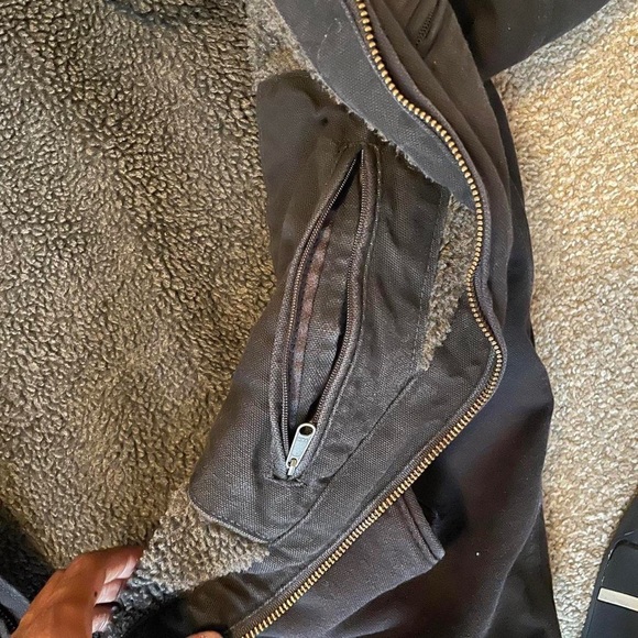 Carhartt RELAXED FIT WASHED DUCK SHERPA-LINED JACKET size large - Picture 3 of 4